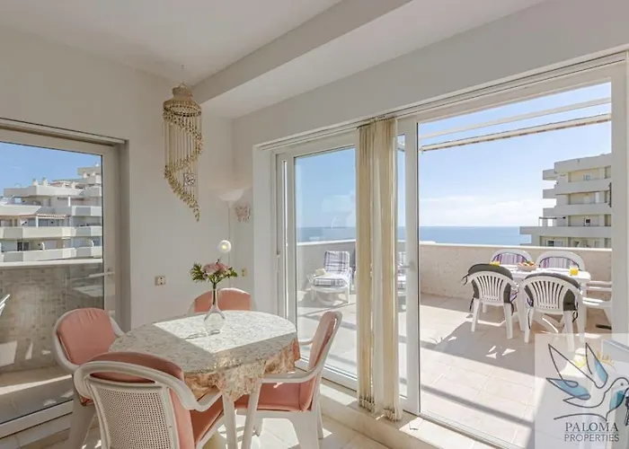 Apartment Benal With Sunny Terrace And Water Park Benalmadena